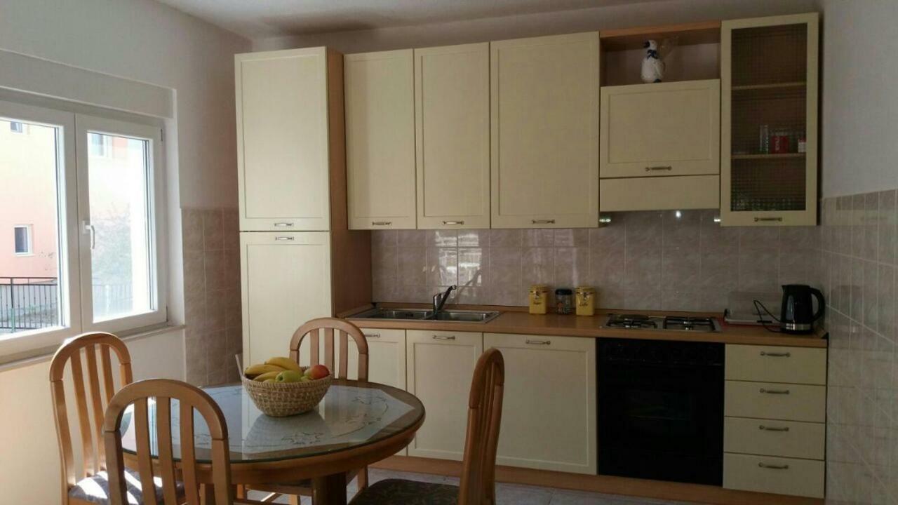 Sano Apartment Podstrana